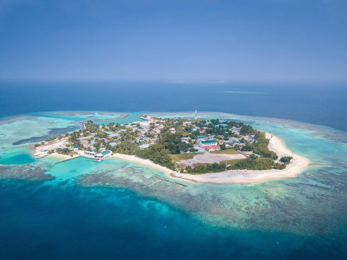 Surfretreat Hotel Bodufolhudhoo Ngoại thất bức ảnh