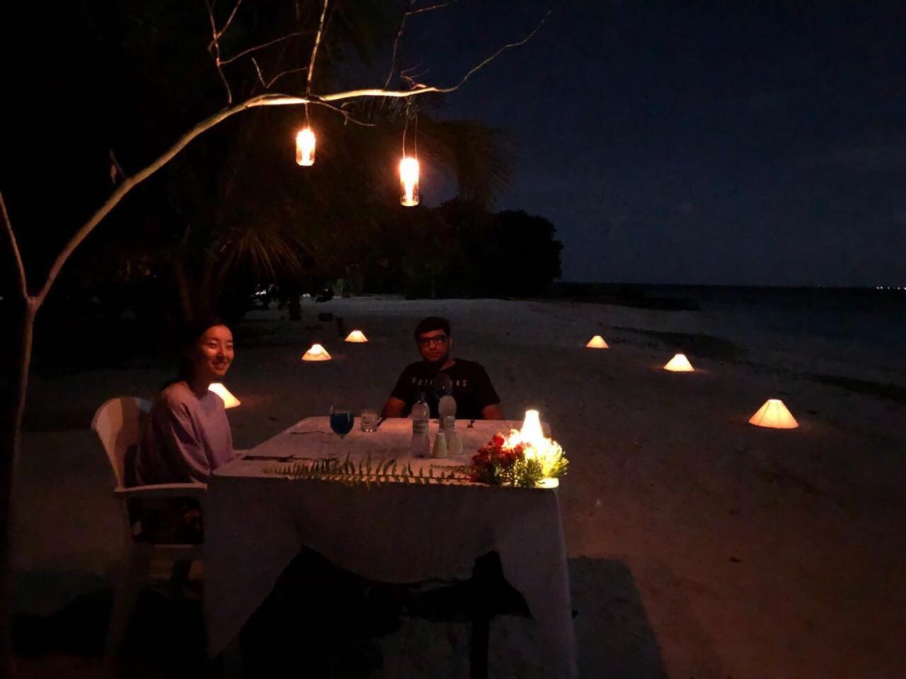 Surfretreat Hotel Bodufolhudhoo Ngoại thất bức ảnh