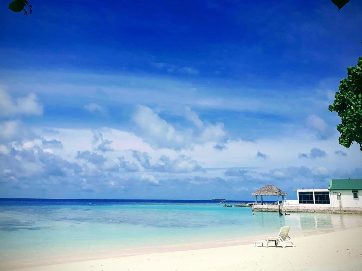 Surfretreat Hotel Bodufolhudhoo Ngoại thất bức ảnh